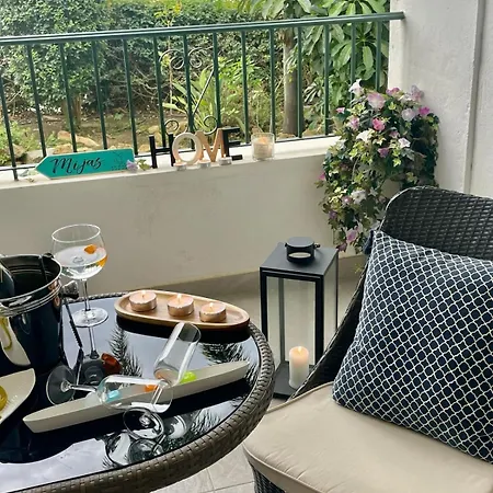 2 Bed Ground Floor With Pool & Parking Apartment La Cala De Mijas